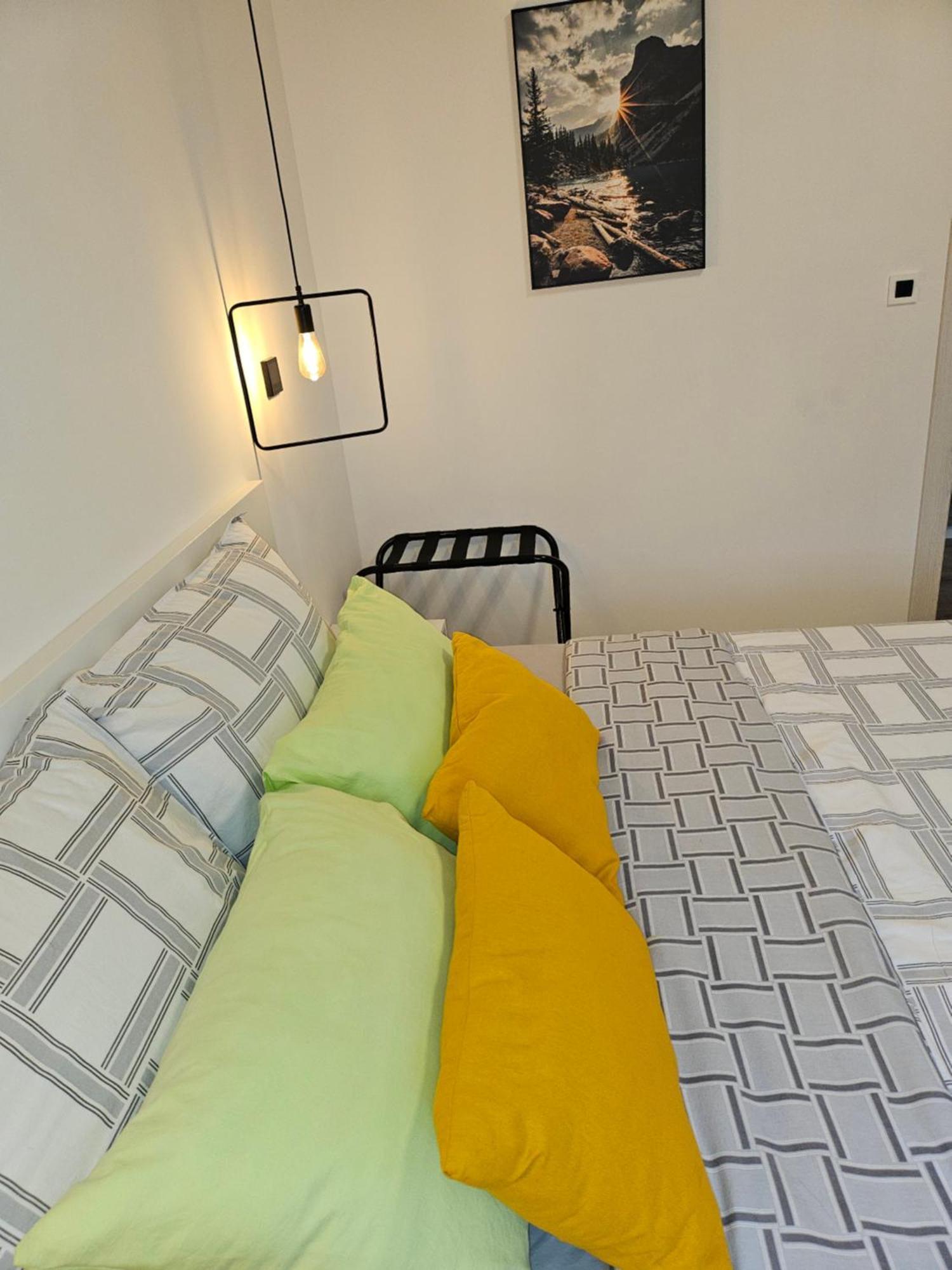 Apartman Pojine Gabonjin Екстер'єр фото