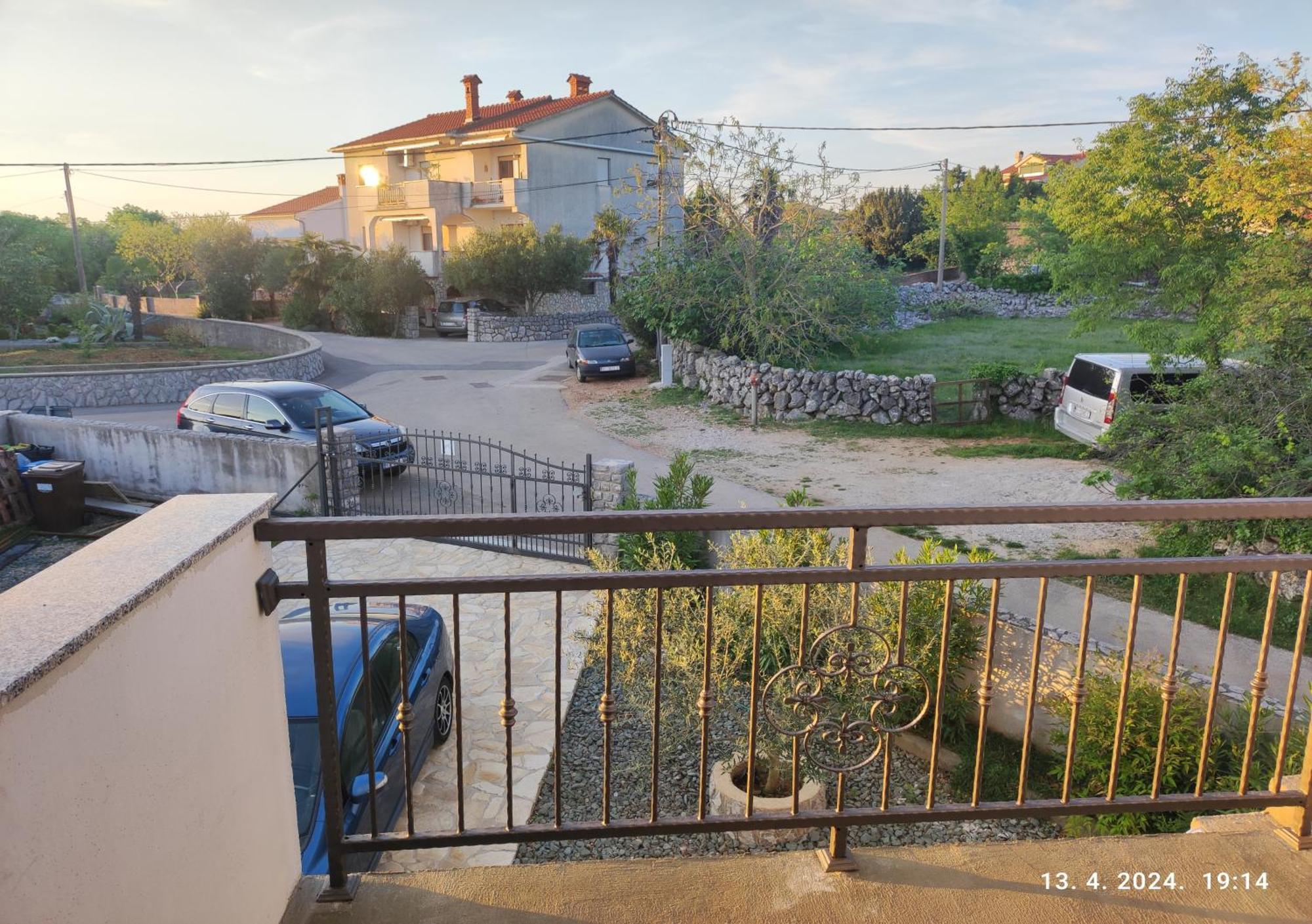 Apartman Pojine Gabonjin Екстер'єр фото